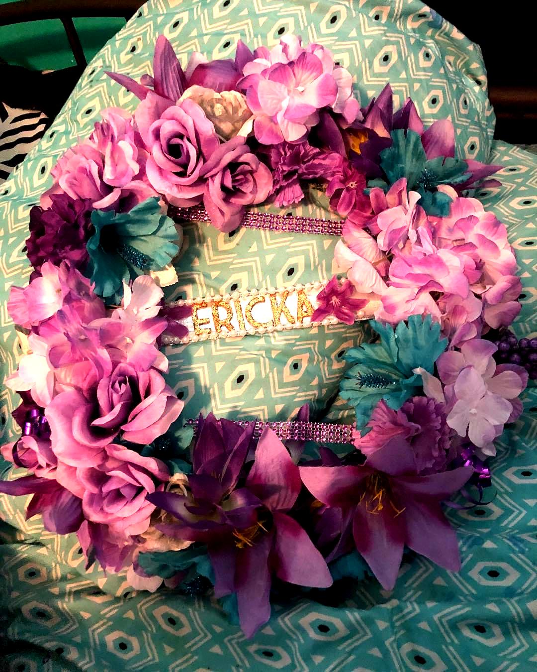 Custom Memorial and Celebration Wreaths – Personalized Floral Arrangements